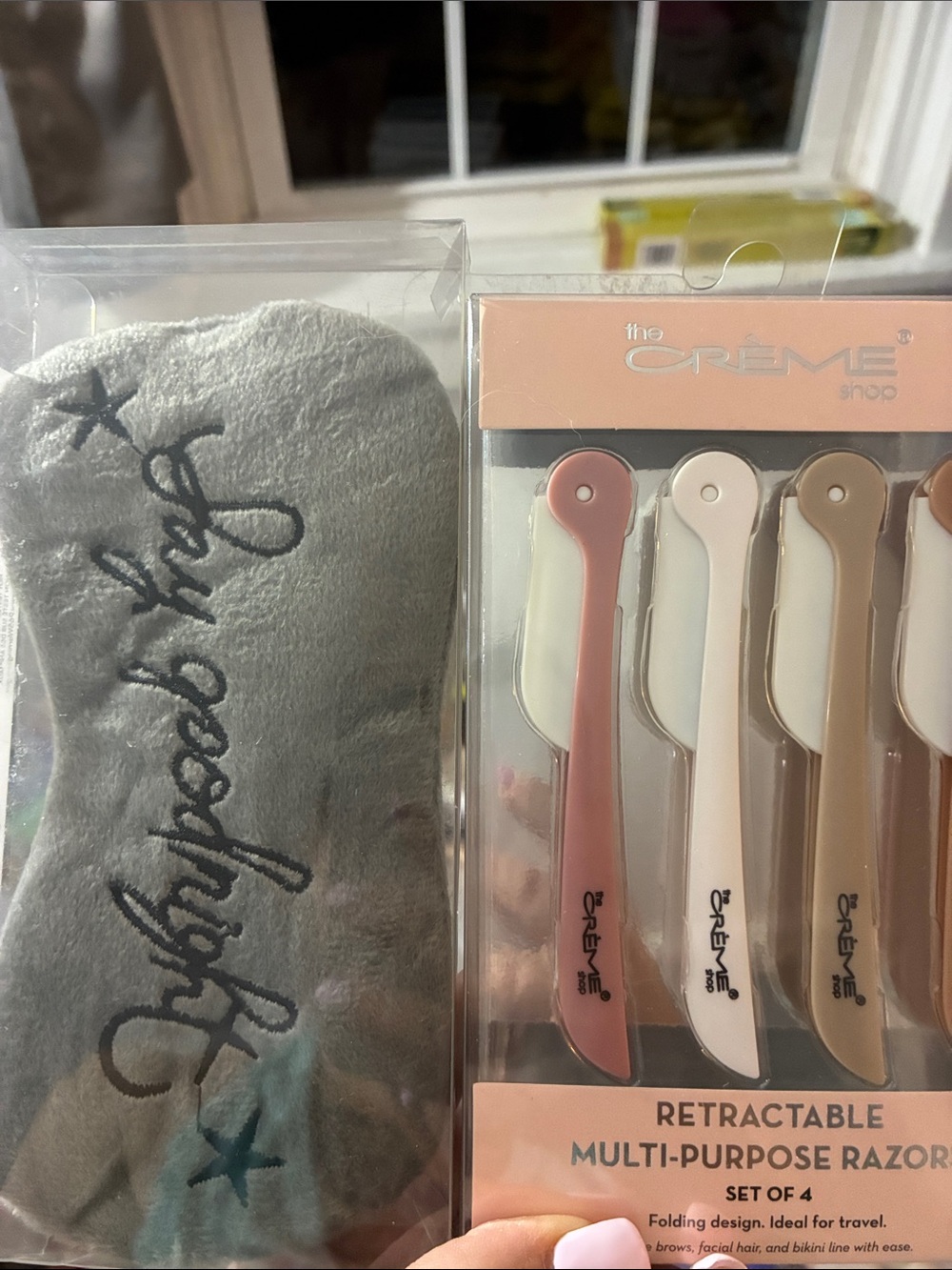 The Crème Shop Retractable Multi-Purpose Razor Set - and Creme shop sleep mask